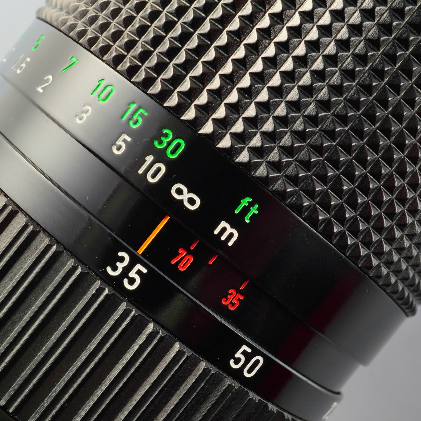 Canon FD 35-70mm F/4 ズームレンズ