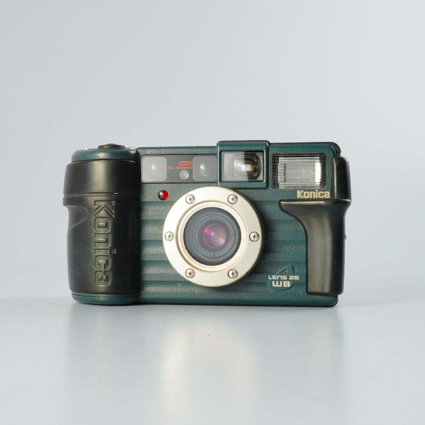 Konica 現場監督 ( GENBAKANTOKU ) 28 WB コンパクトフィルムカメラ