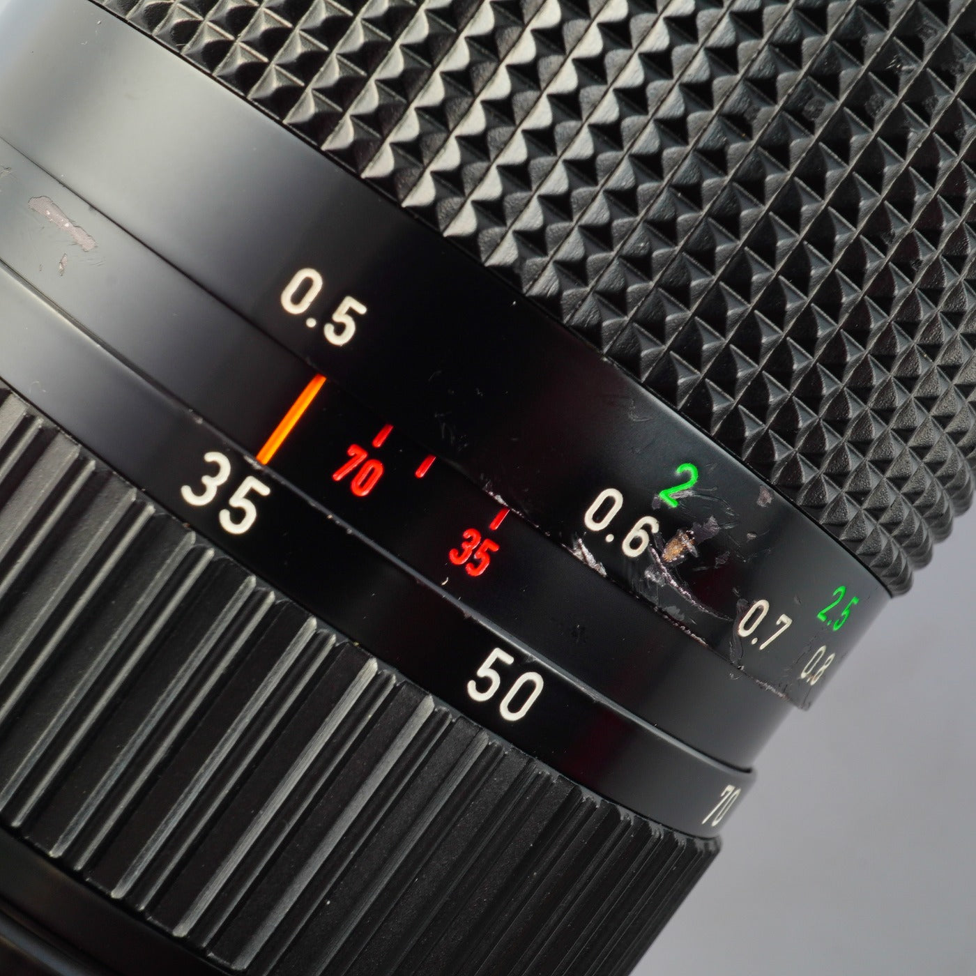 Canon FD 35-70mm F/4 ズームレンズ
