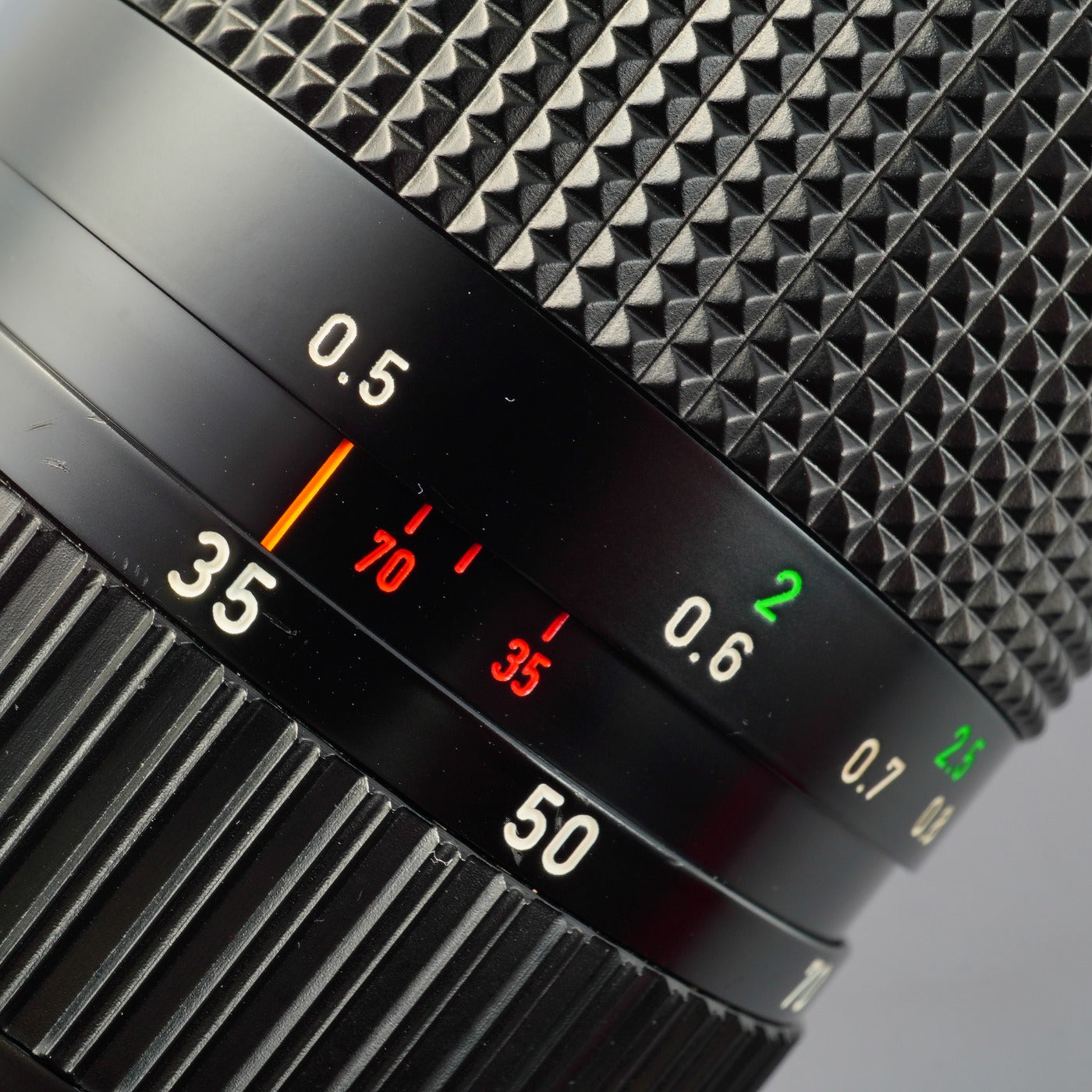 Canon FD 35-70mm F/4 ズームレンズ
