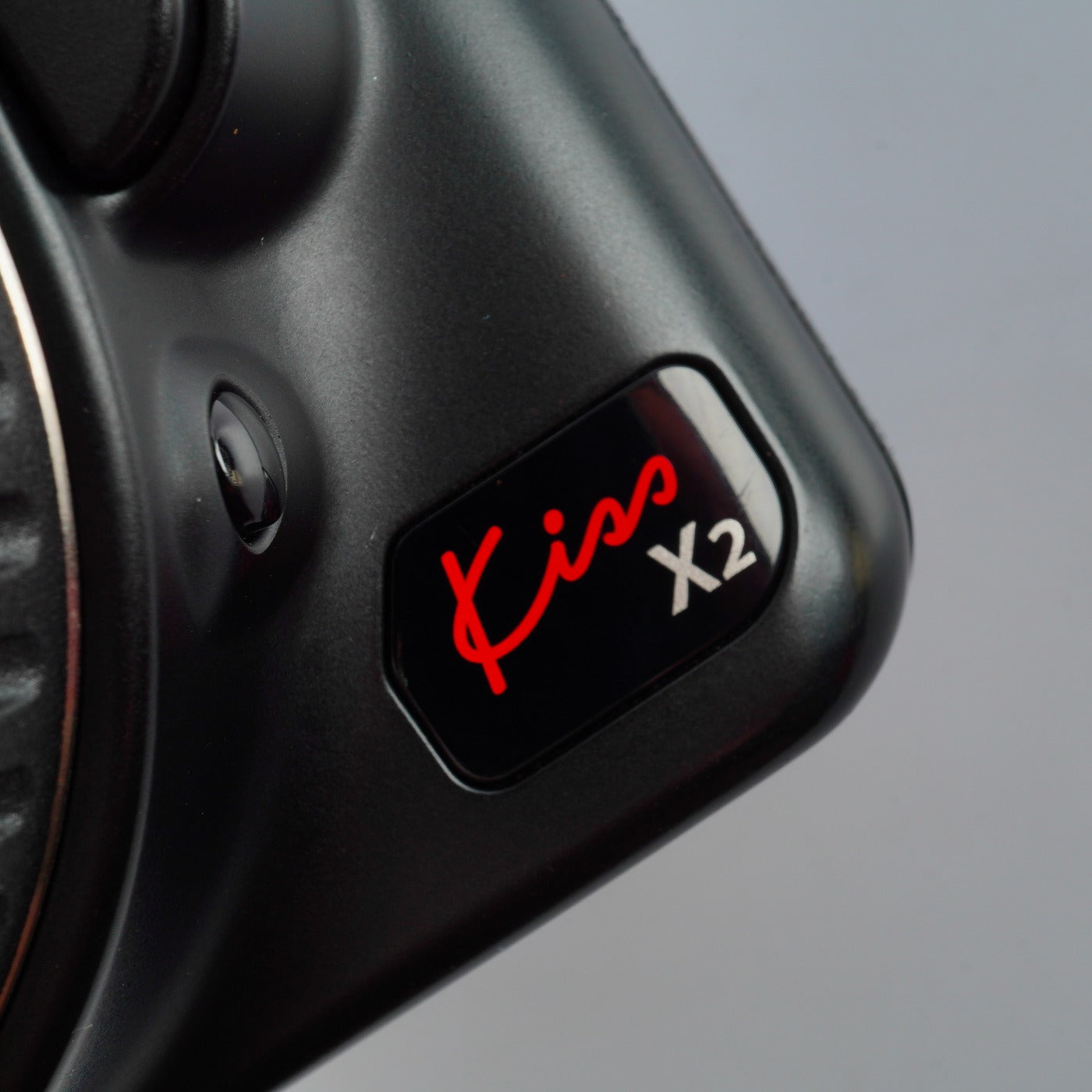 Canon EOS Kiss X2 ( Rebel XSi ) + EF-S 18-55mm F3.5-5.6 Ⅱ USM デジタル一眼レフカメラ