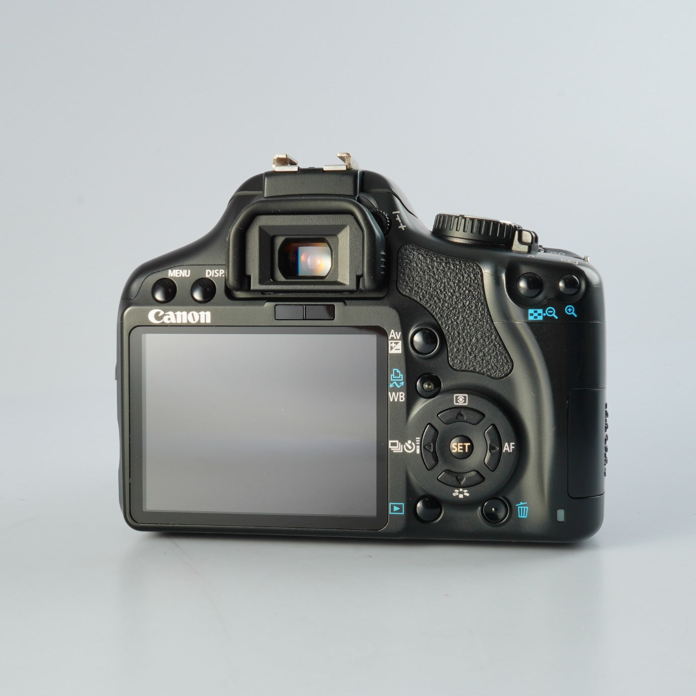 Canon EOS Kiss X2 ( Rebel XSi ) + EF-S 18-55mm F3.5-5.6 Ⅱ USM デジタル一眼レフカメラ