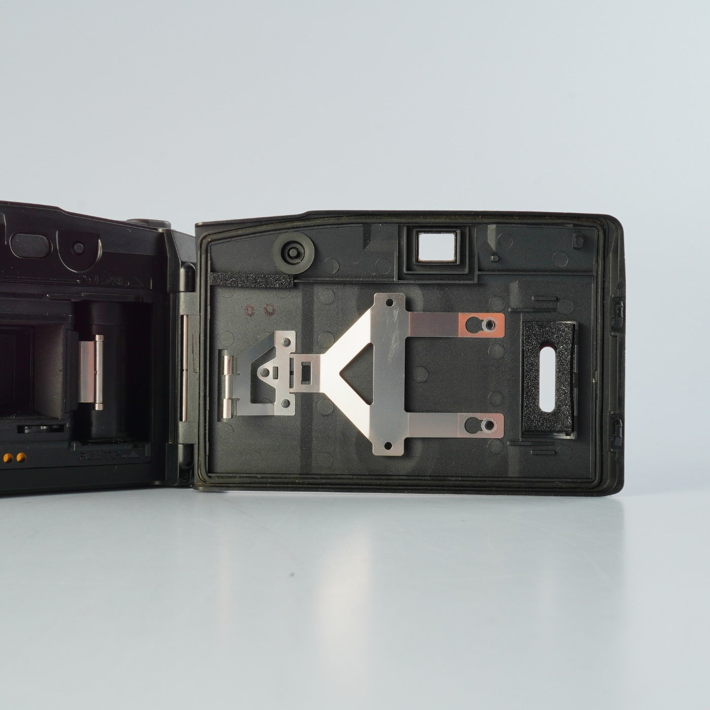 Konica GENBAKANTOKU (現場監督) 40mm F/3.5 コンパクトフィルムカメラ