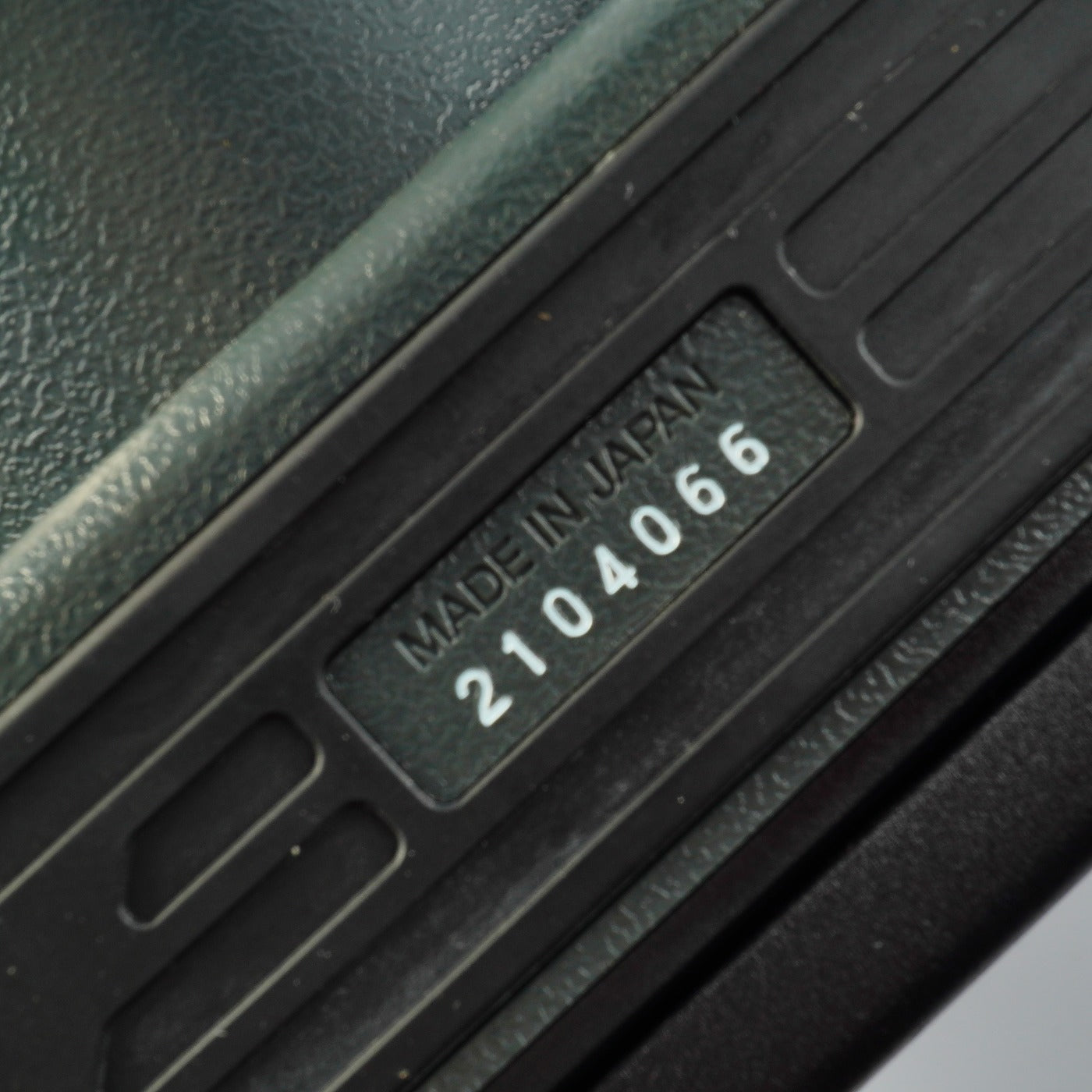 Konica 現場監督 ( GENBAKANTOKU ) Zoom 28-56mm コンパクトフィルムカメラ