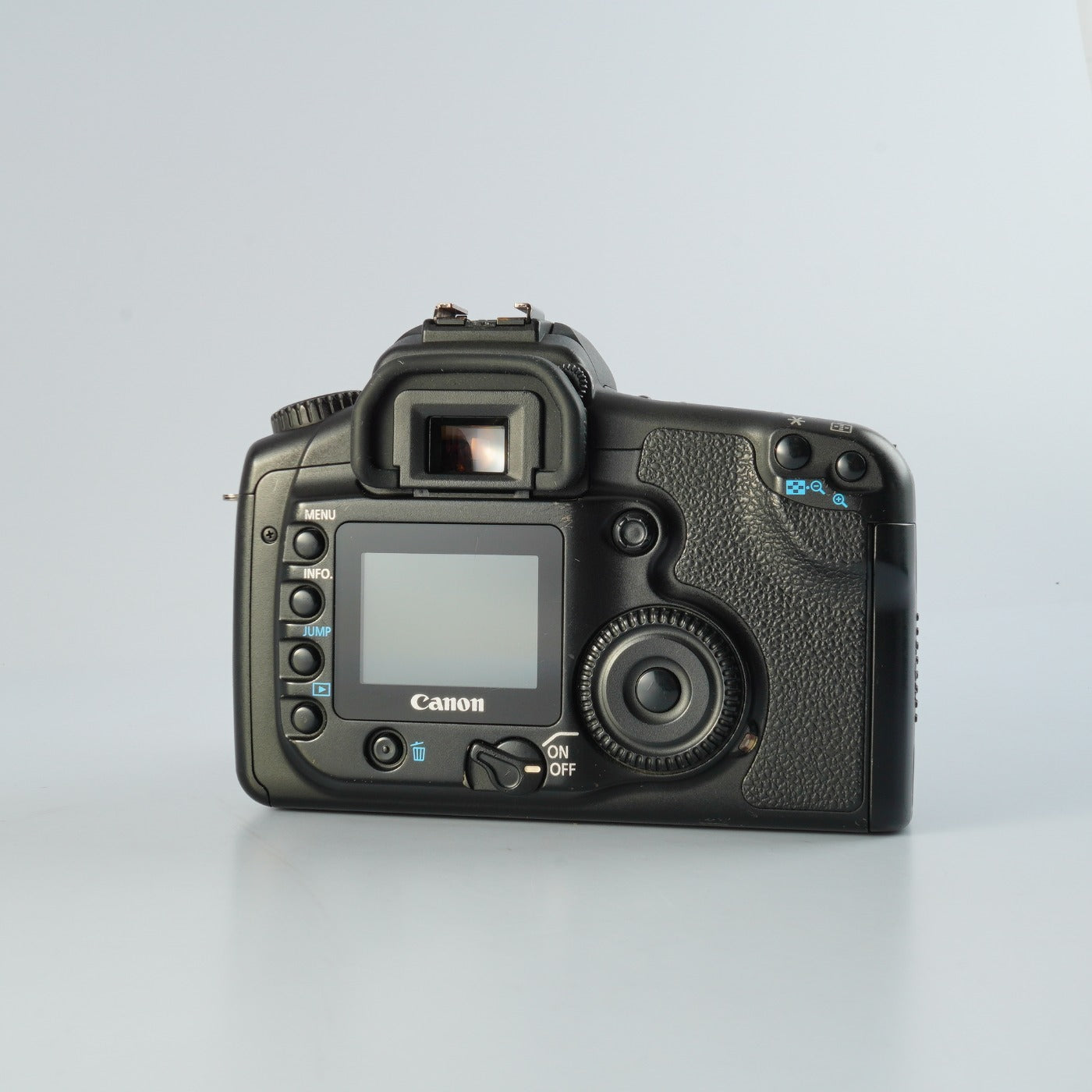 Canon EOS 20D + EF-S 18-55mm F/3.5-5.6Ⅱ USM + CF 2GB デジタル一眼レフカメラ