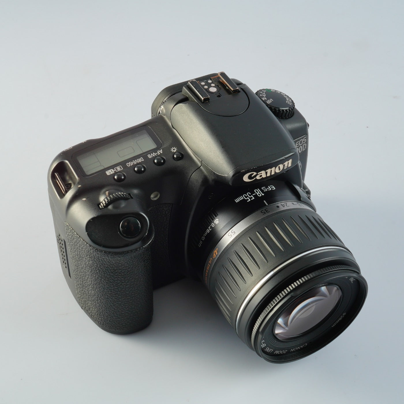 Canon EOS 20D + EF-S 18-55mm F/3.5-5.6Ⅱ USM + CF 2GB デジタル一眼レフカメラ