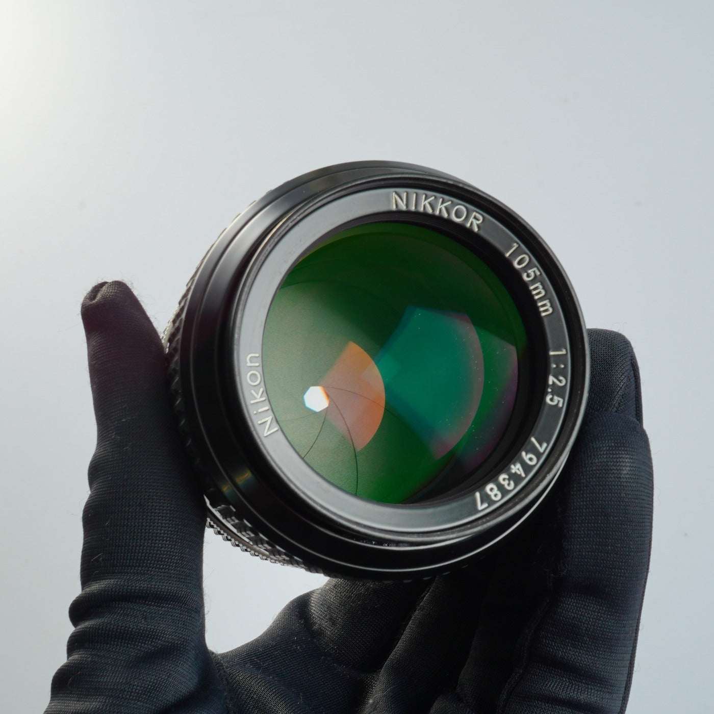 Nikon Ai NIKKOR 105mm F/2.5 単焦点レンズ