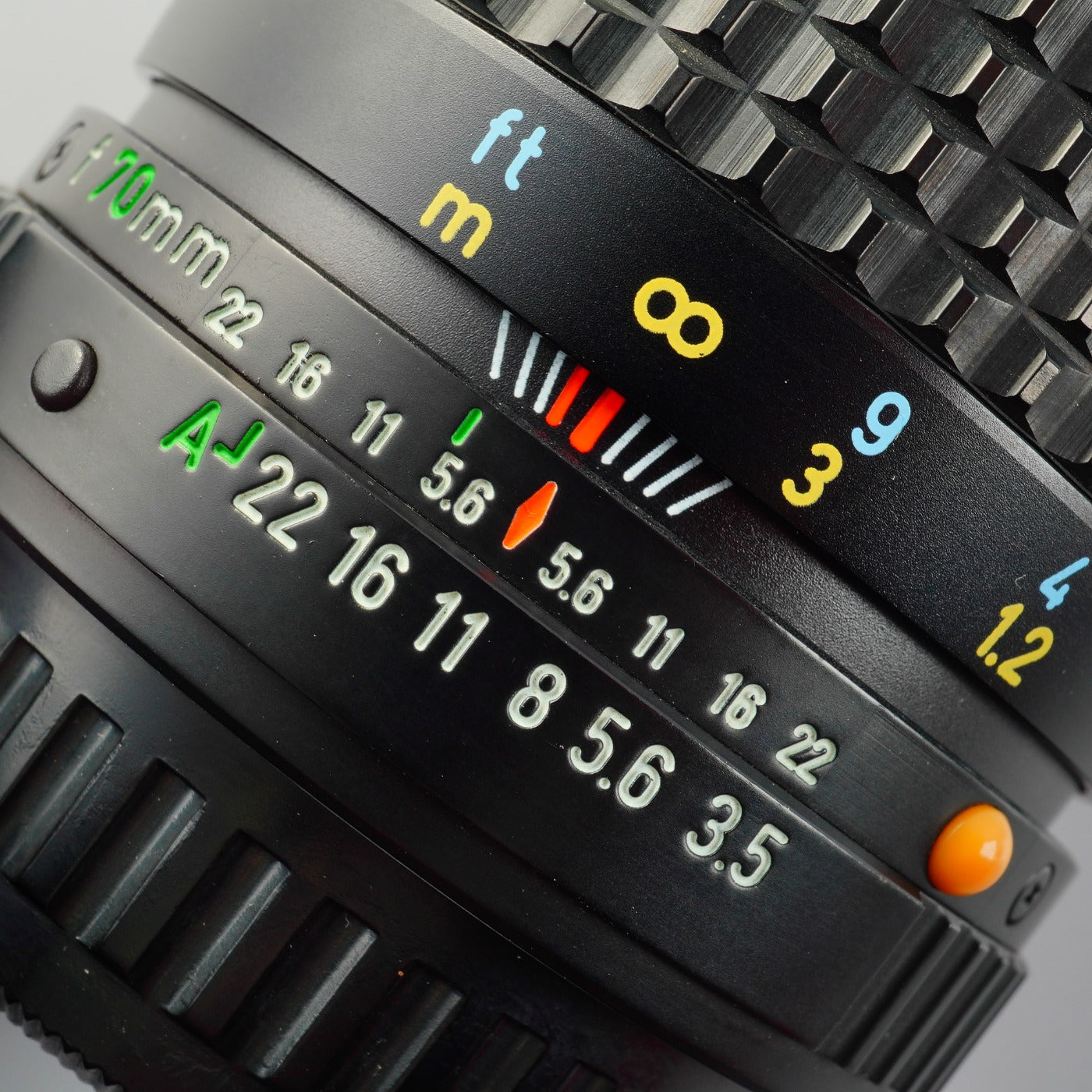 SMC PENTAX A ZOOM 35-70mm F/3.5-4.5 (Pentax K用) ズームレンズ