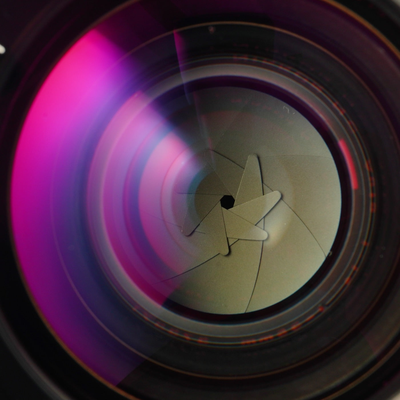 Nikon 非Ai NIKKOR-N.C Auto 35mm F/1.4 単焦点レンズ