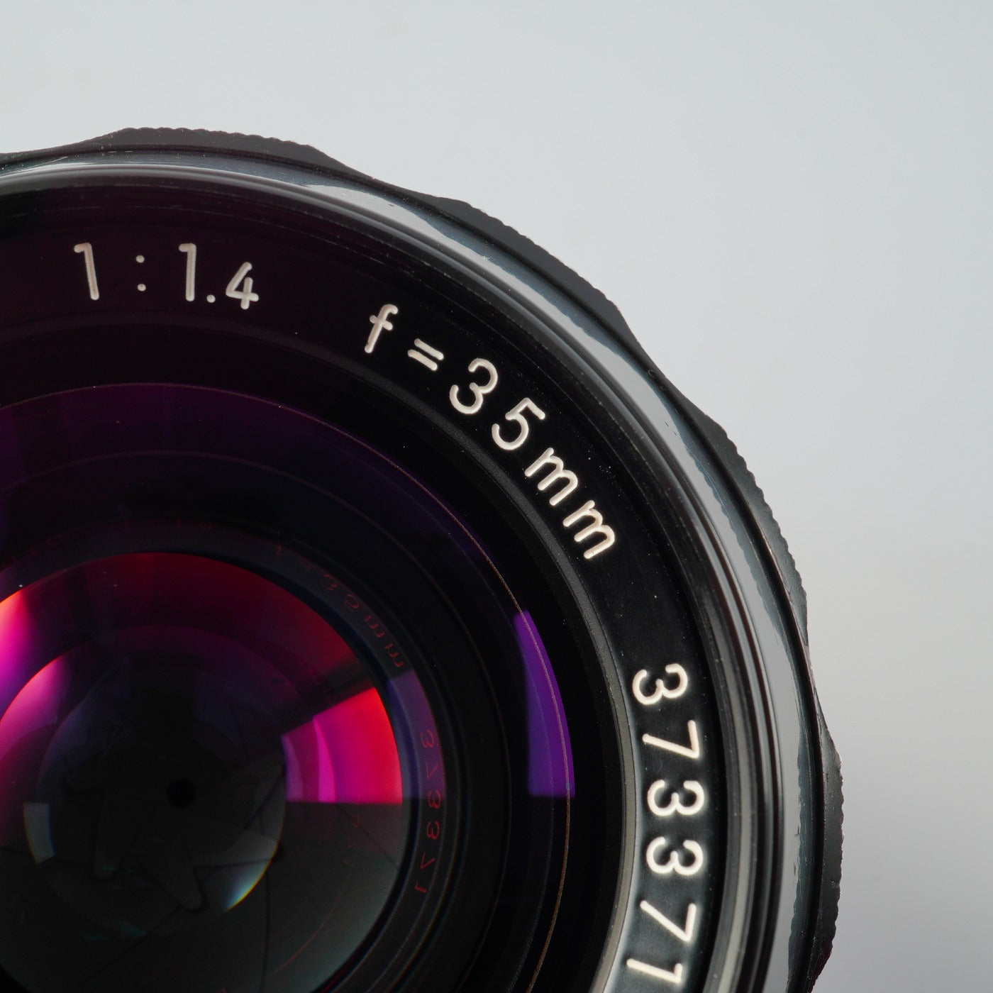 Nikon 非Ai NIKKOR-N.C Auto 35mm F/1.4 単焦点レンズ