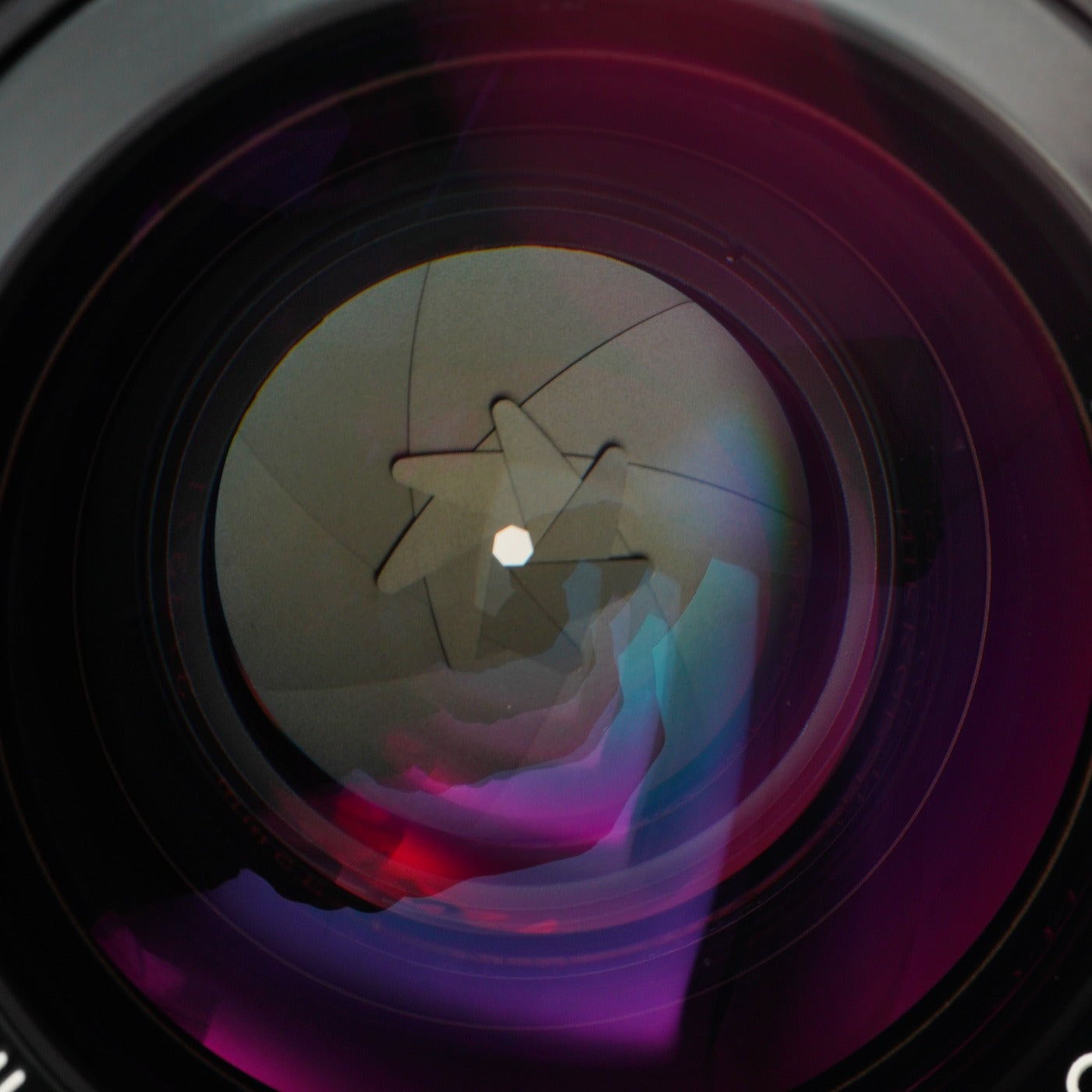 Nikon 非Ai NIKKOR-N.C Auto 35mm F/1.4 単焦点レンズ