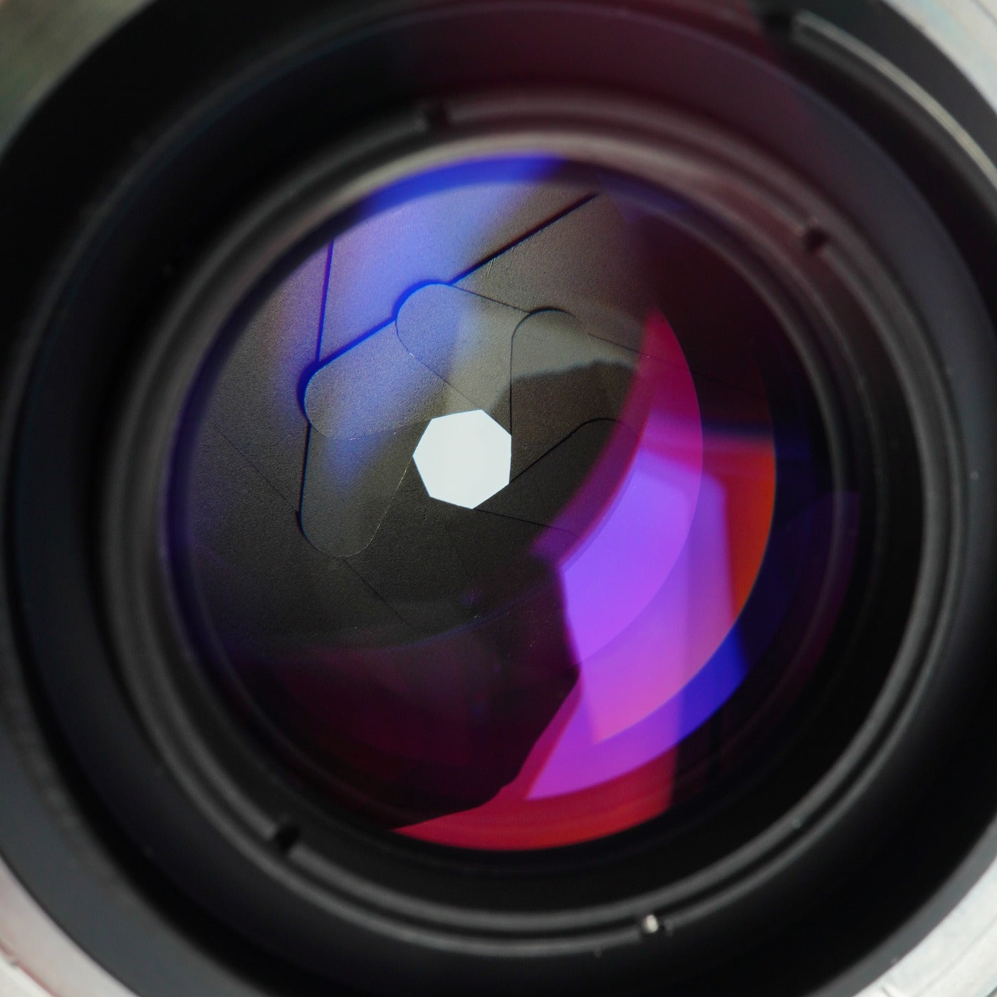 Nikon Ai改 Nikkor-O Auto 35mm F/2 単焦点レンズ