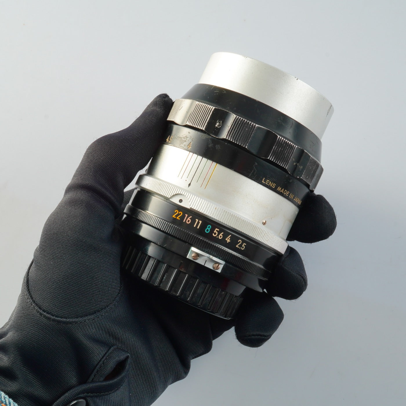 Nikon 非Ai NIKKOR-P Auto 10.5cm 105mm F/2.5 単焦点レンズ – 山田