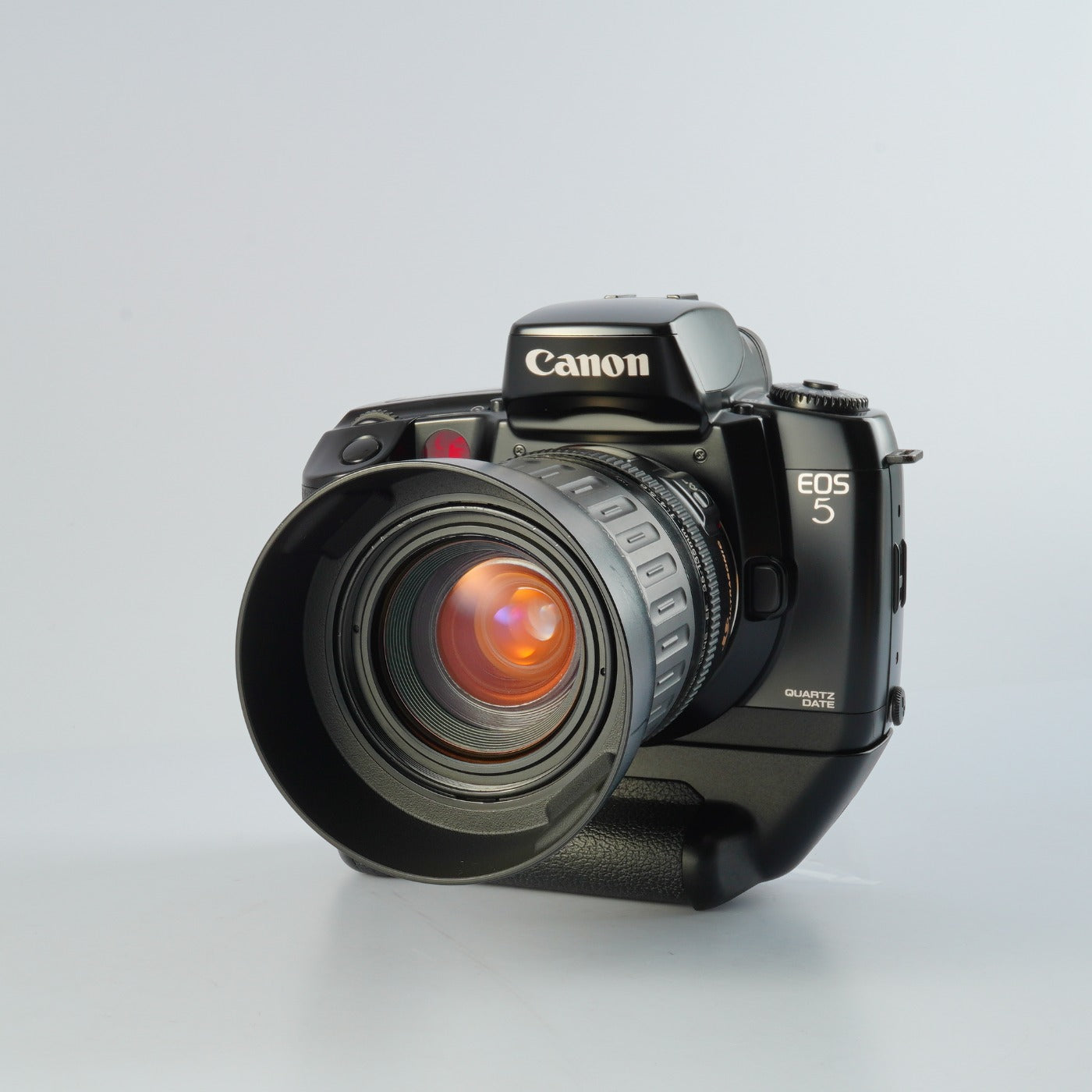 Canon EOS 5 QD + VG-10 + EF 35-135mm F/4-5.6 USM AF フィルム一眼レフカメラ
