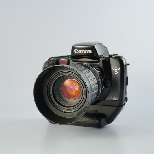 Canon EOS 5 QD + VG-10 + EF 35-135mm F/4-5.6 USM AF フィルム一眼レフカメラ