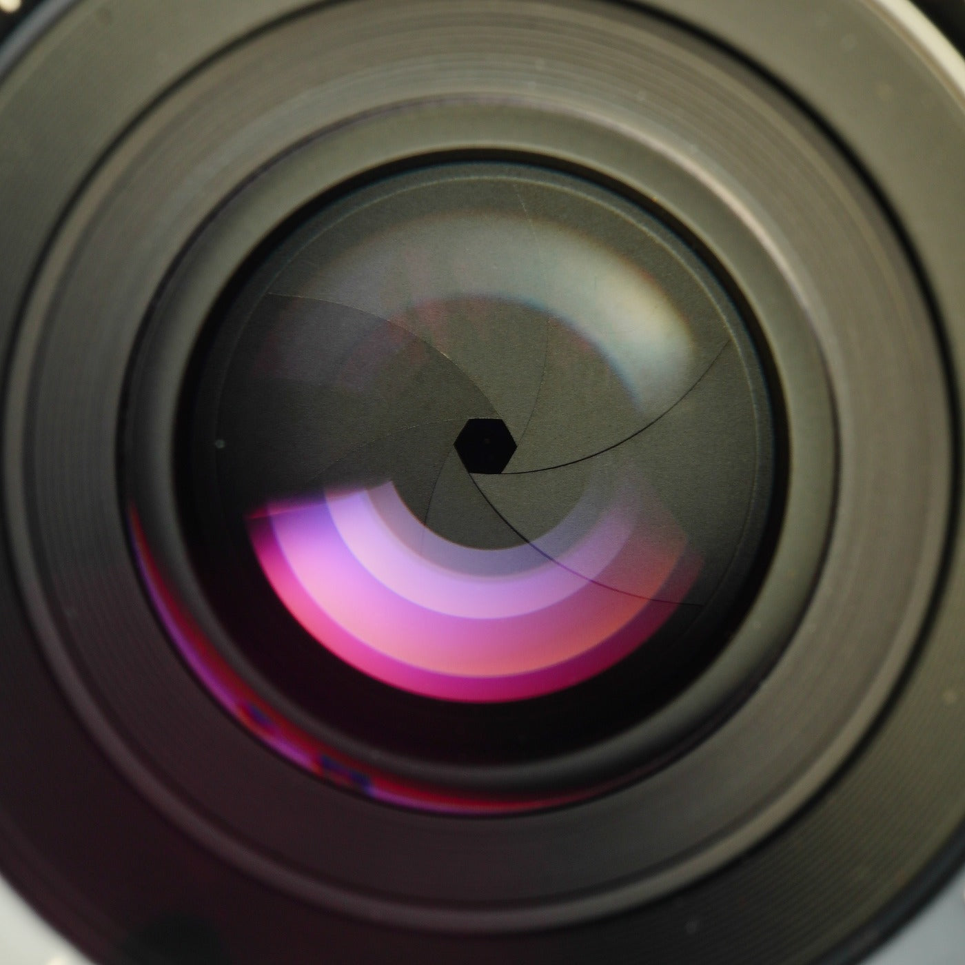 Nikon NIKKOR-H Auto 50mm F/2 非Ai 単焦点レンズ