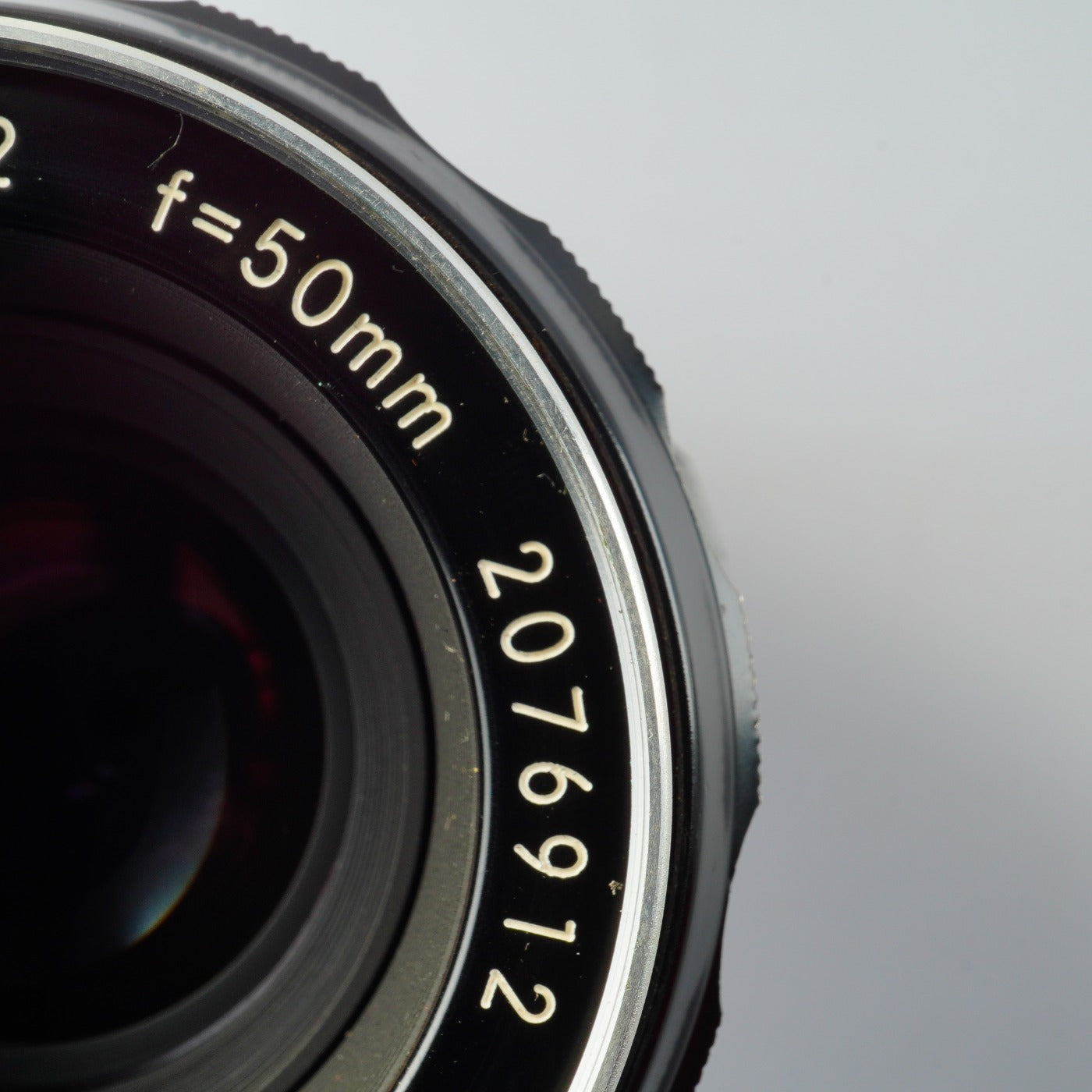 Nikon NIKKOR-H Auto 50mm F/2 非Ai 単焦点レンズ