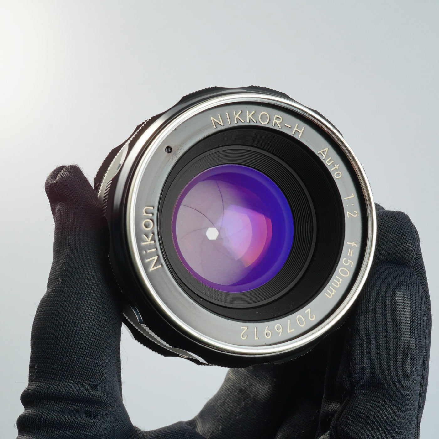 Nikon NIKKOR-H Auto 50mm F/2 非Ai 単焦点レンズ