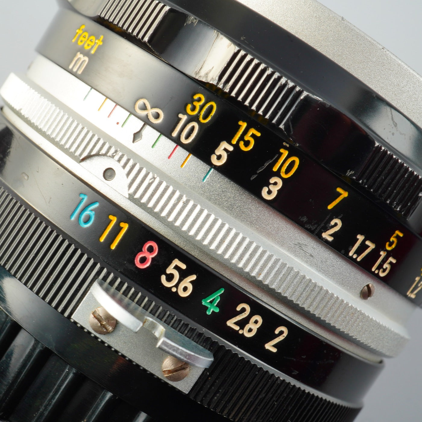 Nikon NIKKOR-H Auto 50mm F/2 非Ai 単焦点レンズ