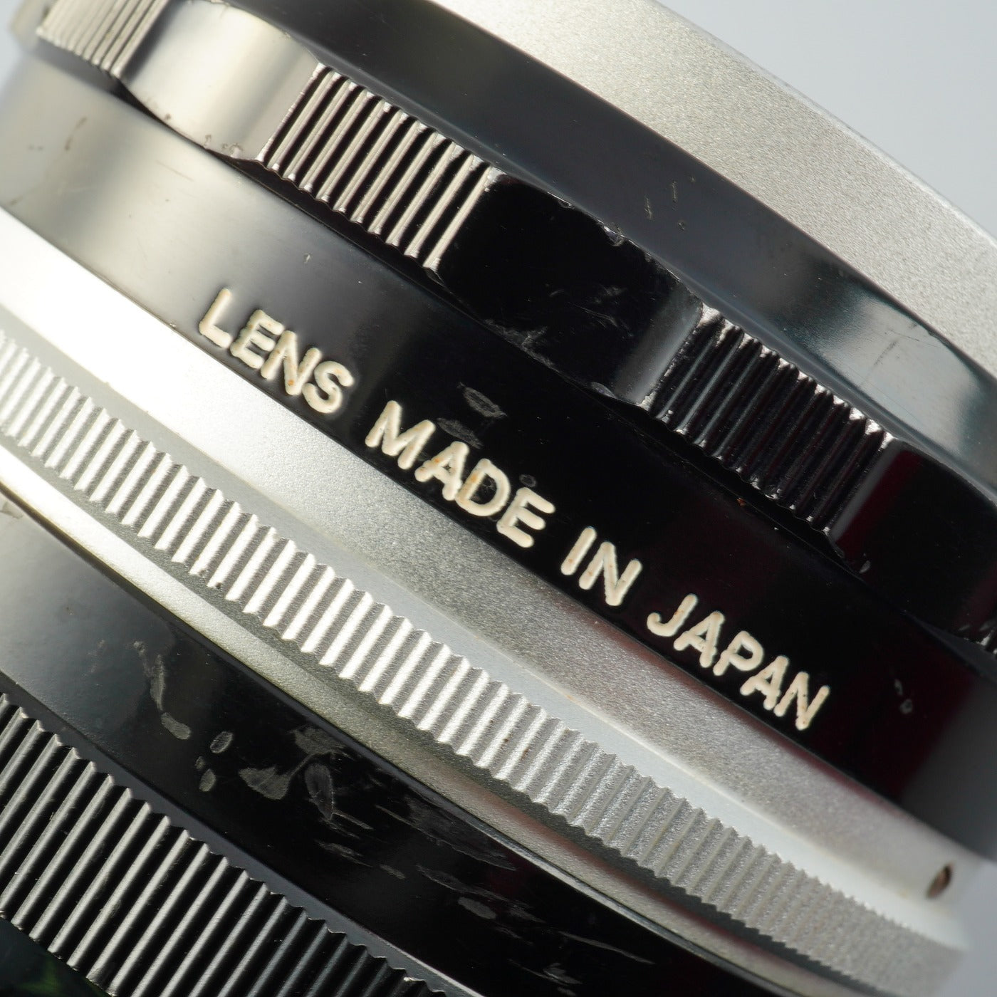 Nikon NIKKOR-H Auto 50mm F/2 非Ai 単焦点レンズ