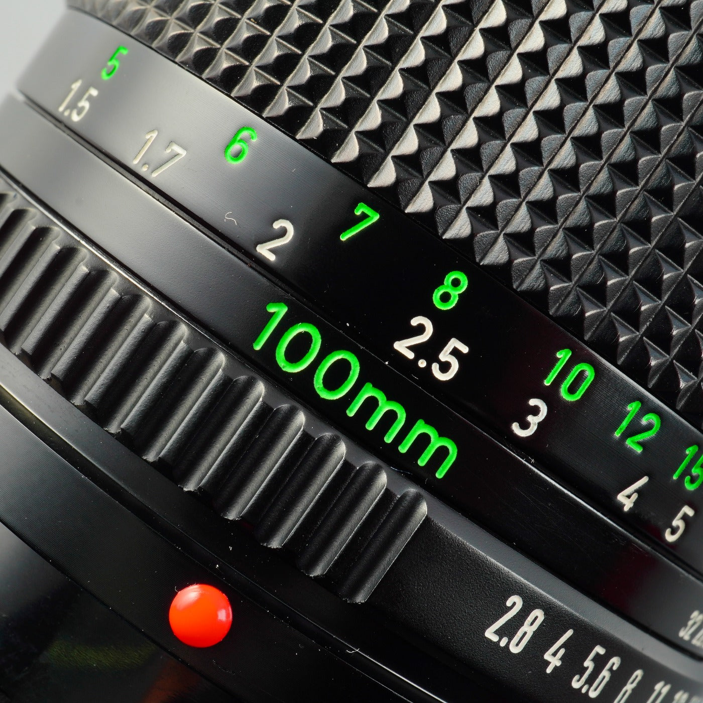 Canon FD 100mm F/2.8 単焦点レンズ