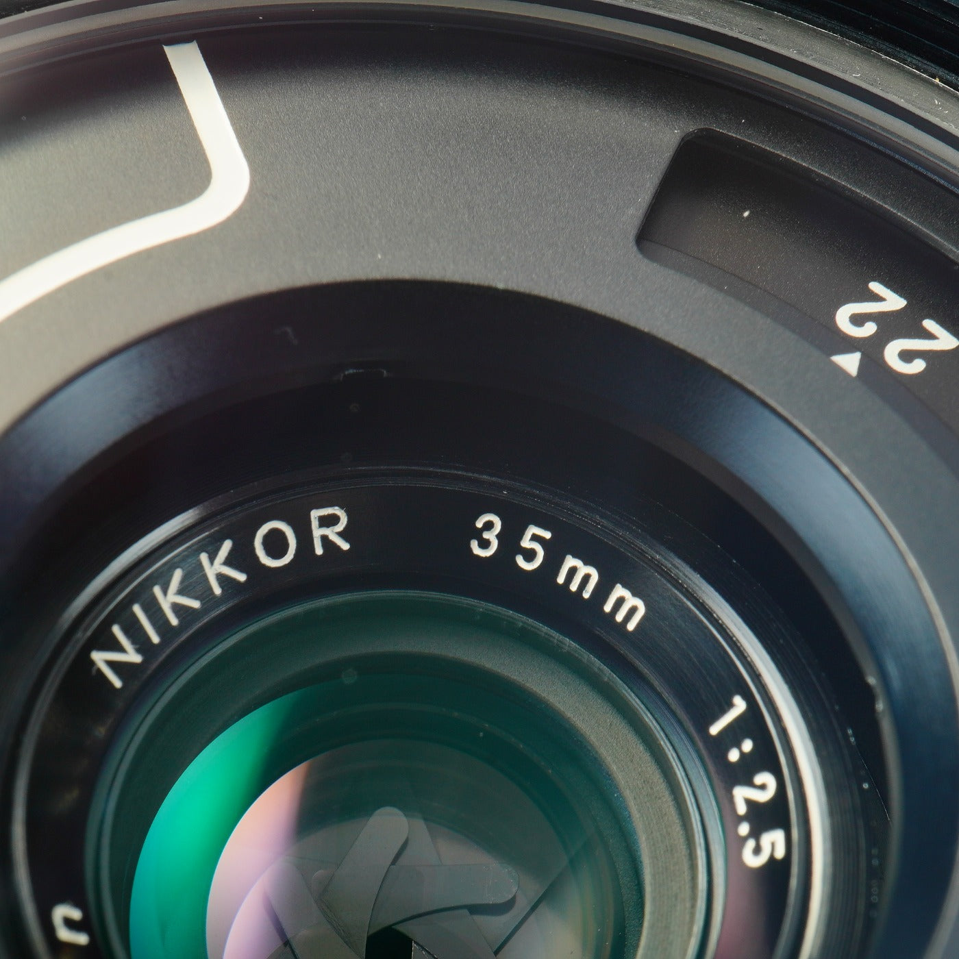 Nikon Nikonos 35mm F/2.5 Nikkor Amphibious Lens 単焦点レンズ