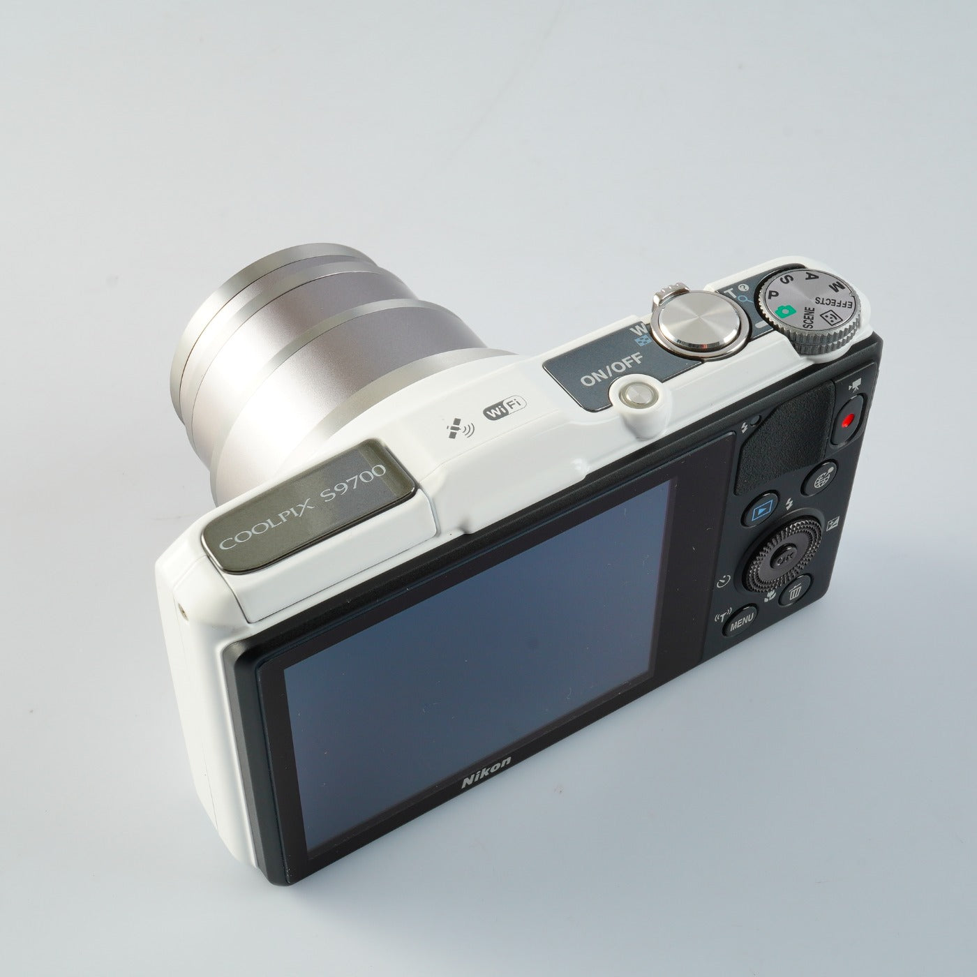 Nikon Coolpix S9700 White コンパクトデジタルカメラ