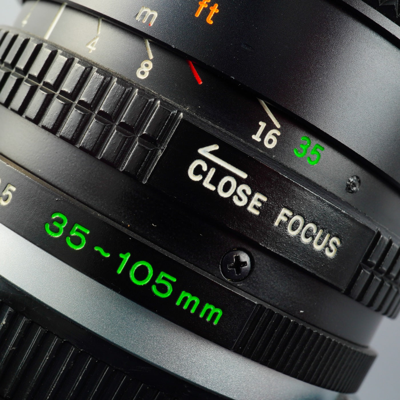 OLYMPUS OM-SYSTEM ZUIKO AUTO-ZOOM 35-105mm F/3.5-4.5 ズームレンズ