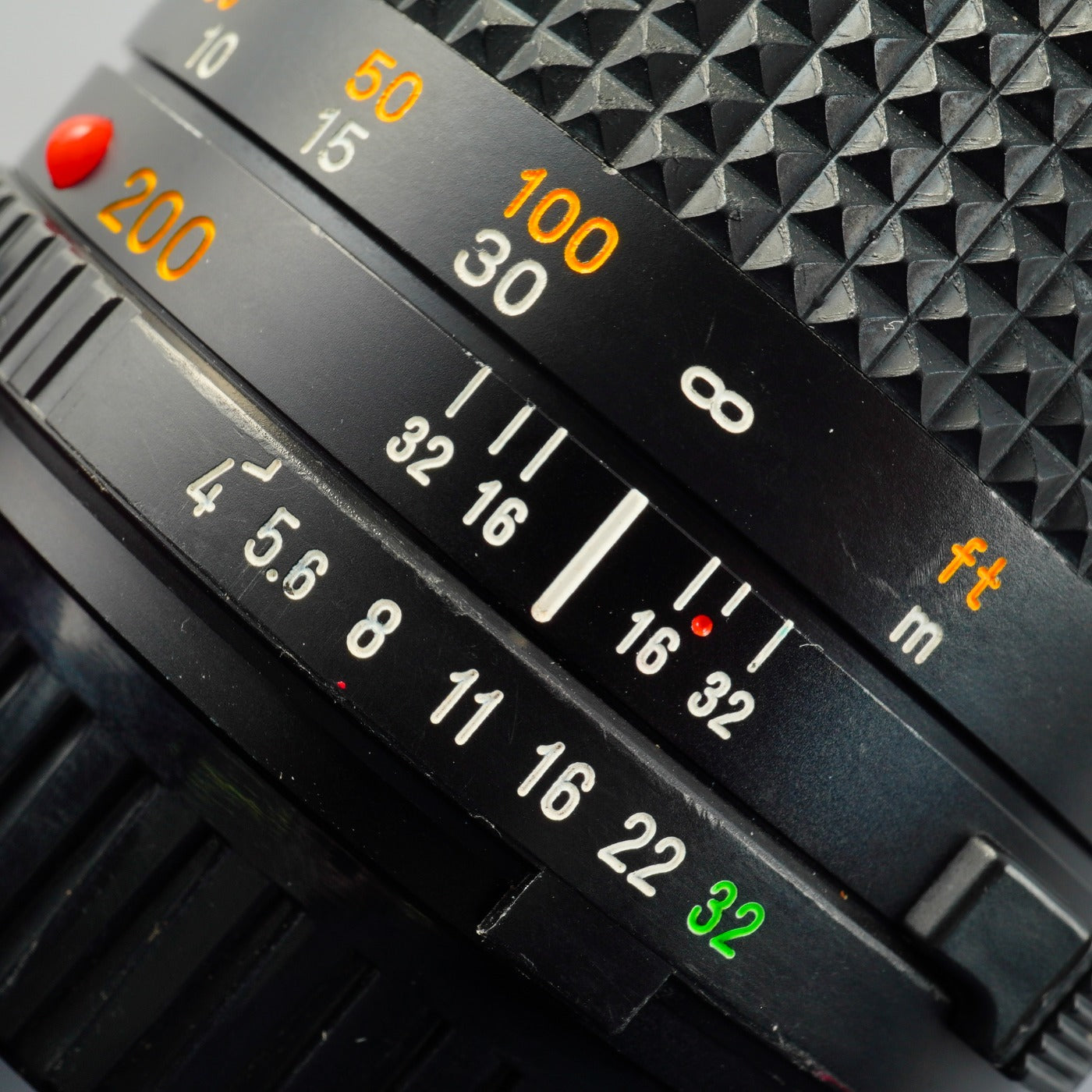 MINOLTA MD 200mm F/4 単焦点レンズ