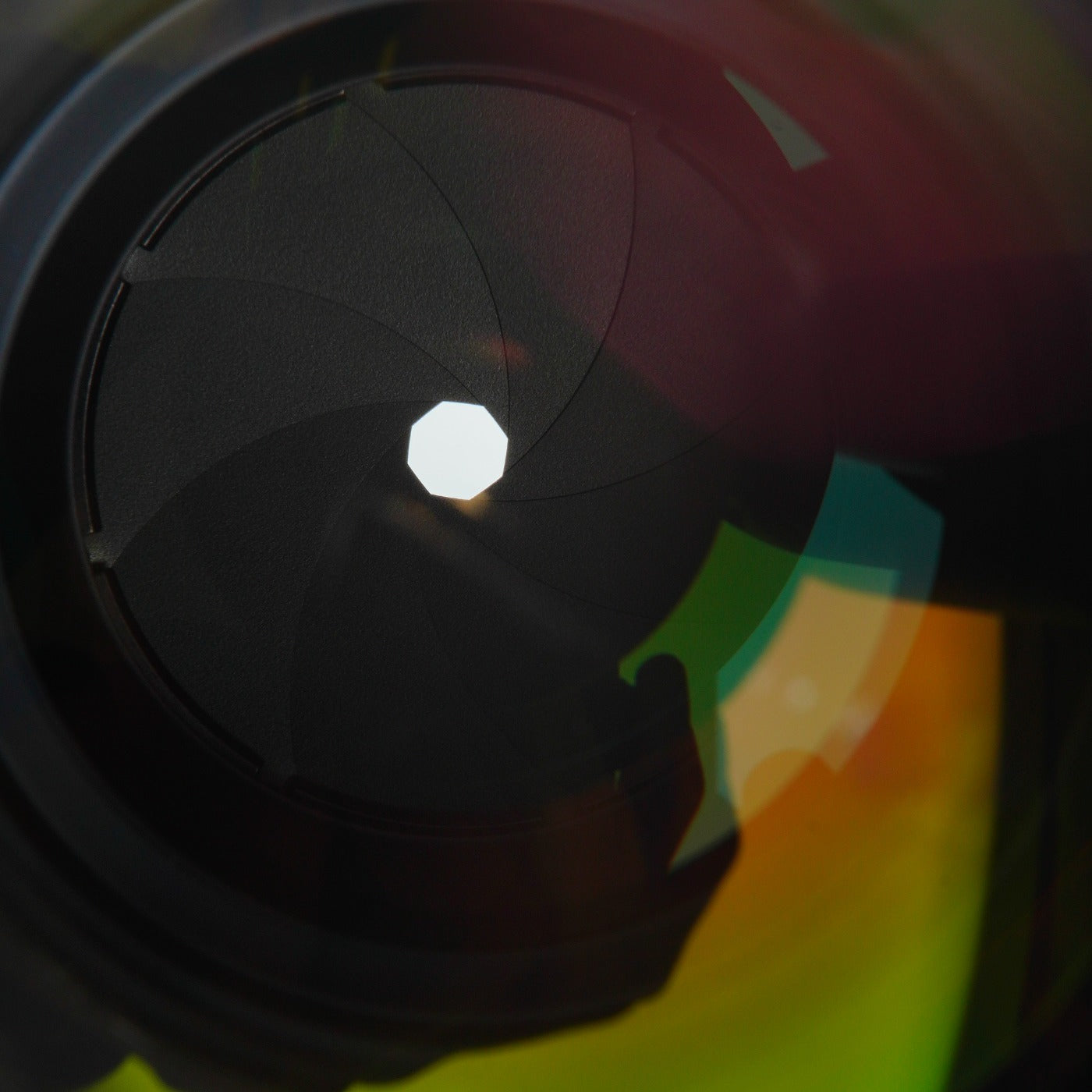 OLYMPUS OM-SYSTEM ZUIKO MC AUTO-T 200mm F/4 単焦点レンズ