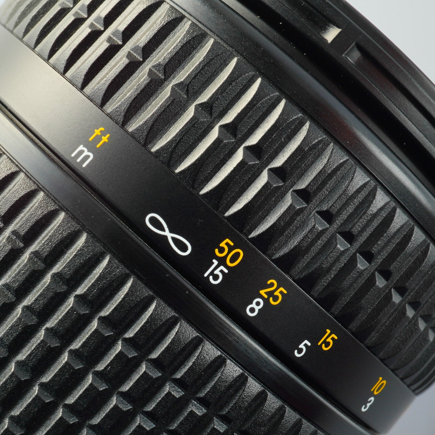 Nikon AF NIKKOR 70-300mm F/4-5.6 D ED ズームレンズ