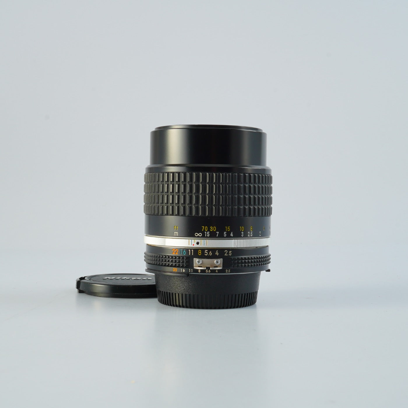 Nikon Ai-S NIKKOR 105mm F/2.5 単焦点レンズ