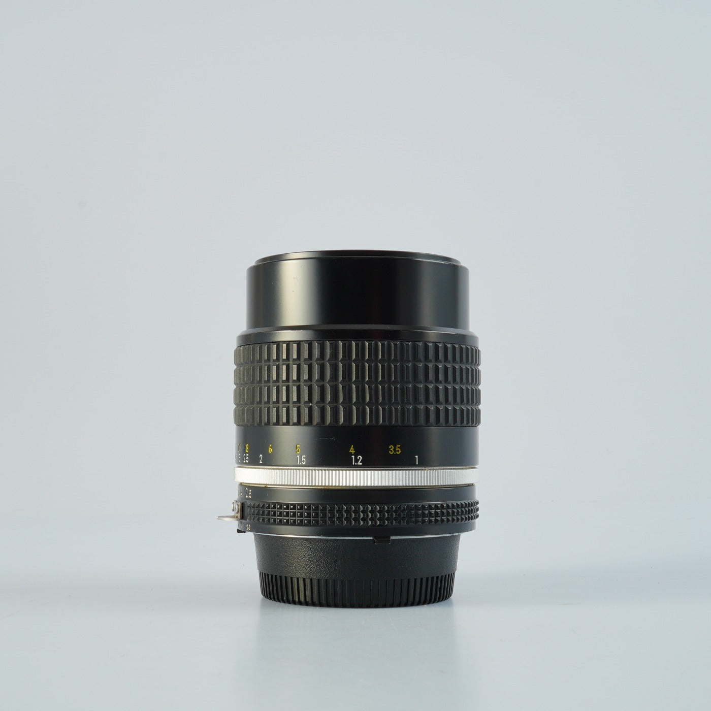Nikon Ai-S NIKKOR 105mm F/2.5 単焦点レンズ