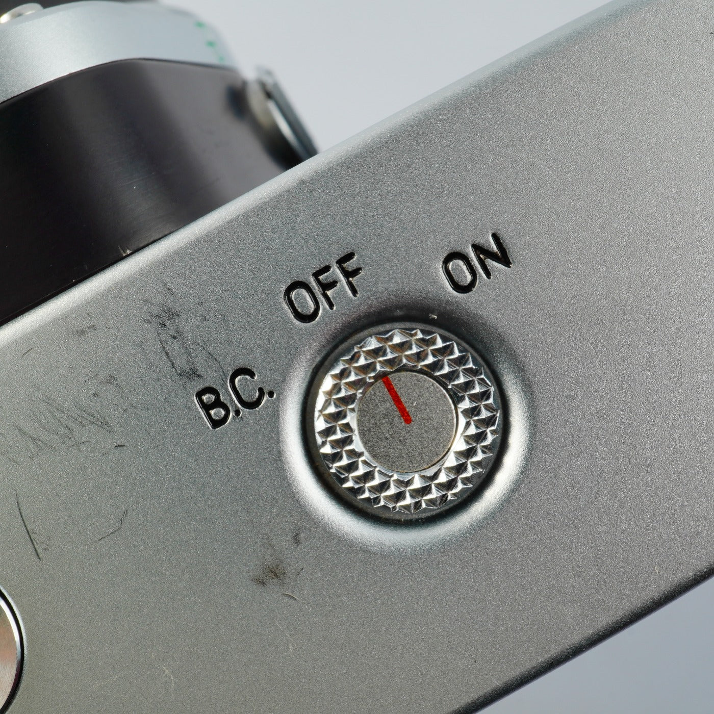 MINOLTA SR 505 Silver + MC Rokkor-PF 58mm F/1.4 MF フィルム一眼レフカメラ