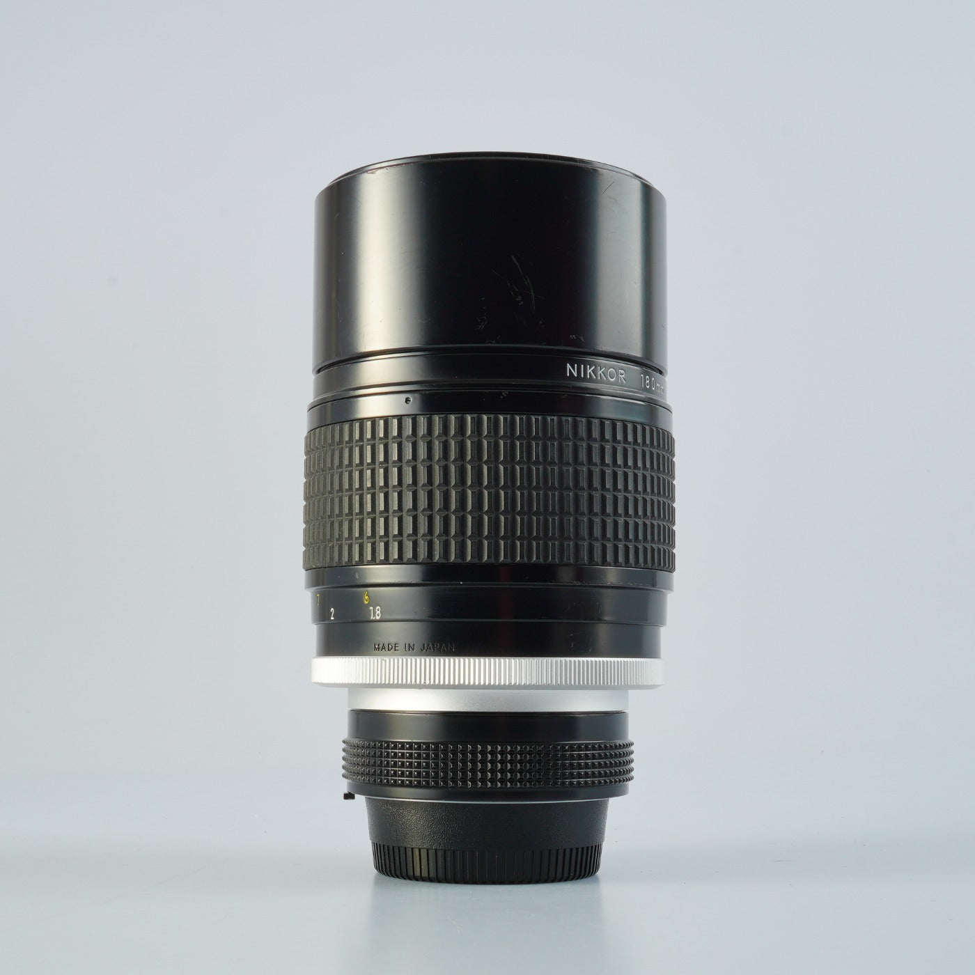 Nikon Ai NIKKOR 180mm F/2.8 単焦点レンズ