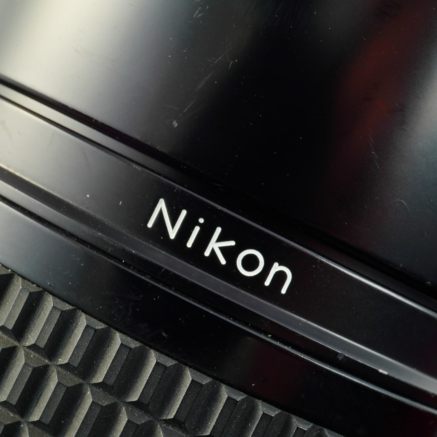 Nikon Ai NIKKOR 180mm F/2.8 単焦点レンズ