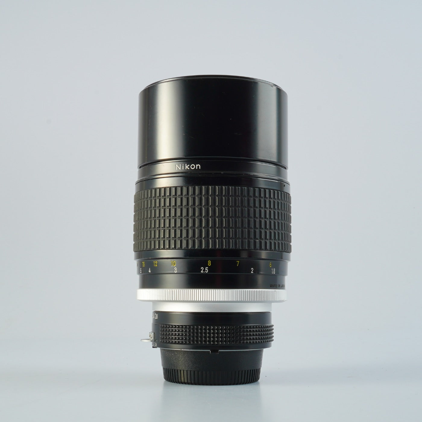 Nikon Ai NIKKOR 180mm F/2.8 単焦点レンズ