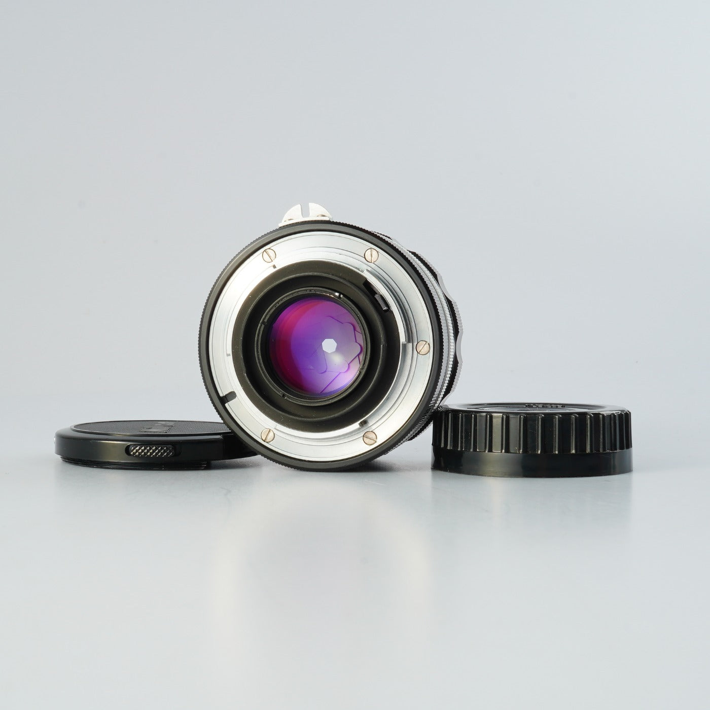 Nikon 非Ai Nikkor-O Auto 35mm F/2 単焦点レンズ – 山田写真機店