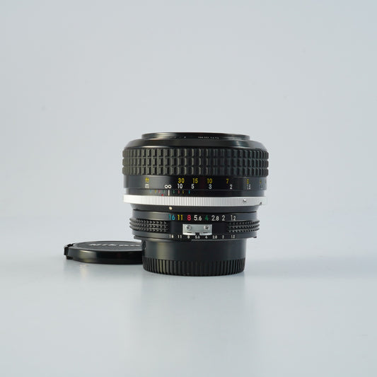 Nikon Ai Nikkor 55mm F/1.2 単焦点レンズ