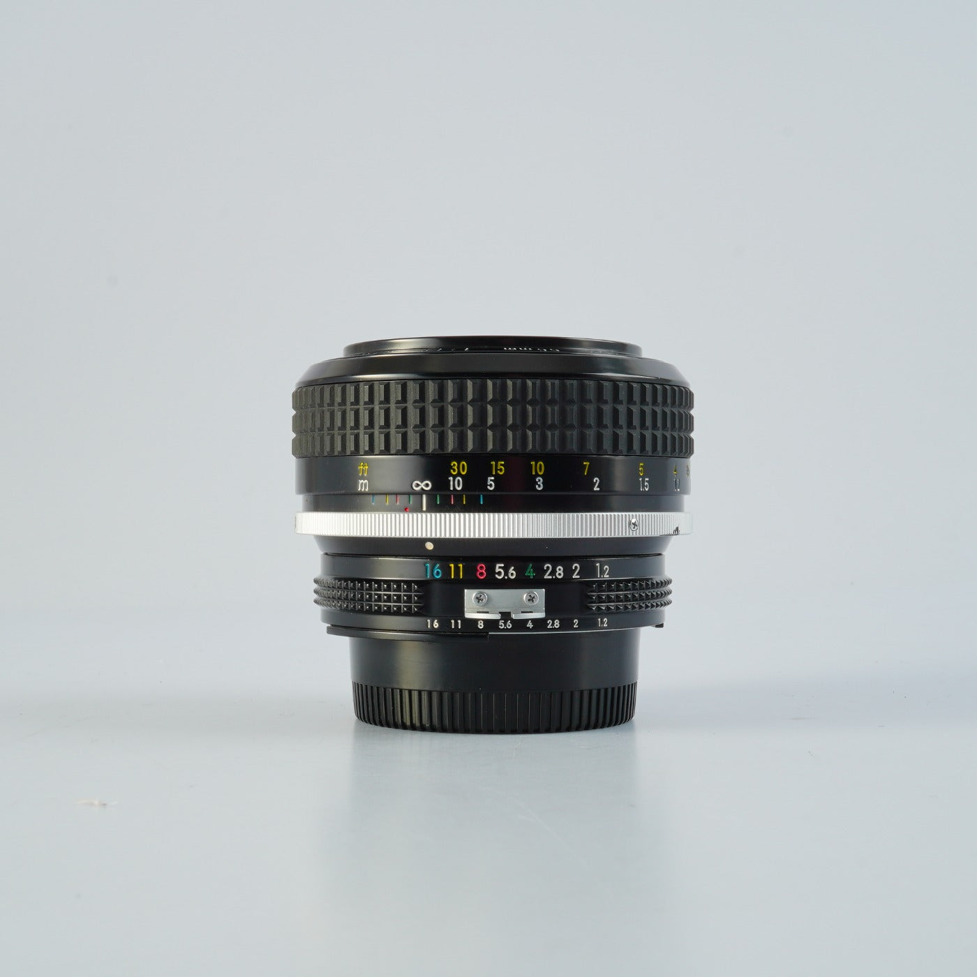Nikon Ai Nikkor 55mm F/1.2 単焦点レンズ