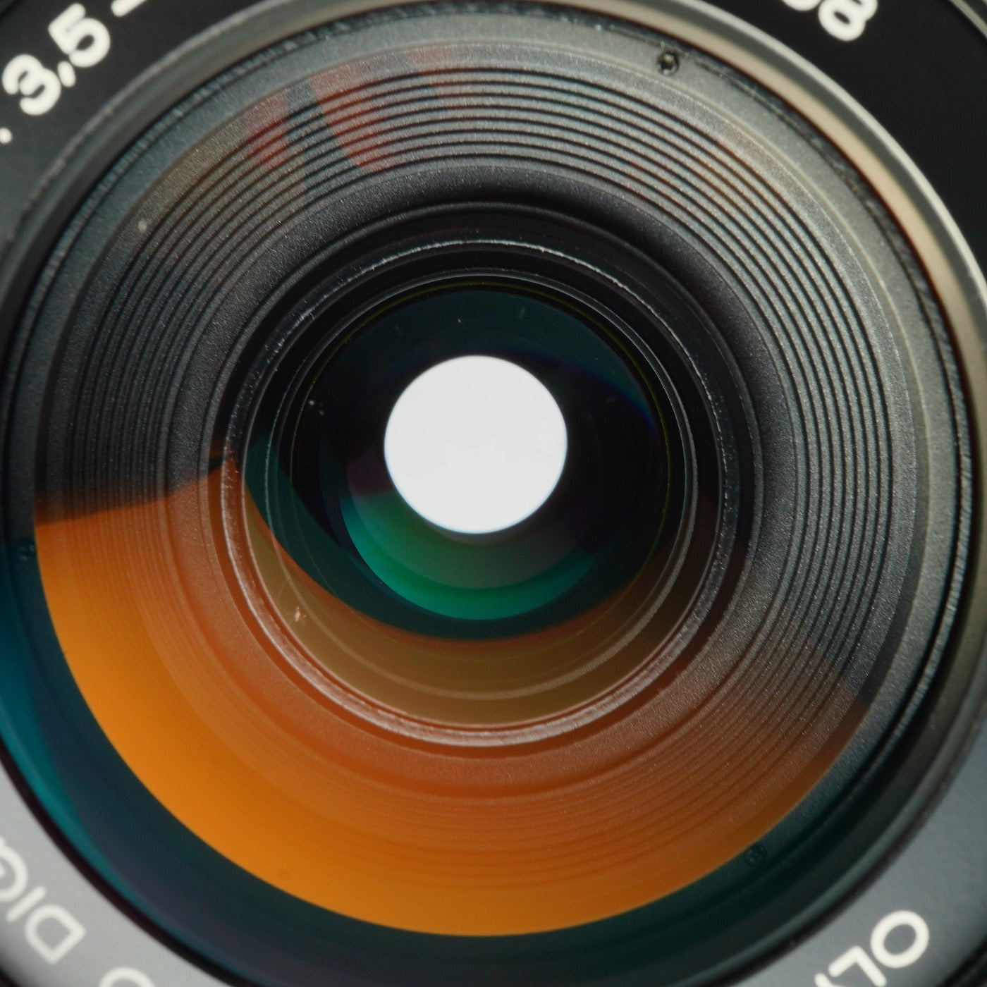 OLYMPUS ZUIKO DIGITAL 40-150mm F/3.5-4.5 ズームレンズ