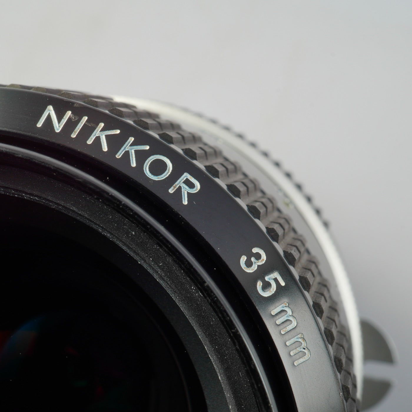 Nikon 非Ai Nikkor 35mm F/2 単焦点レンズ