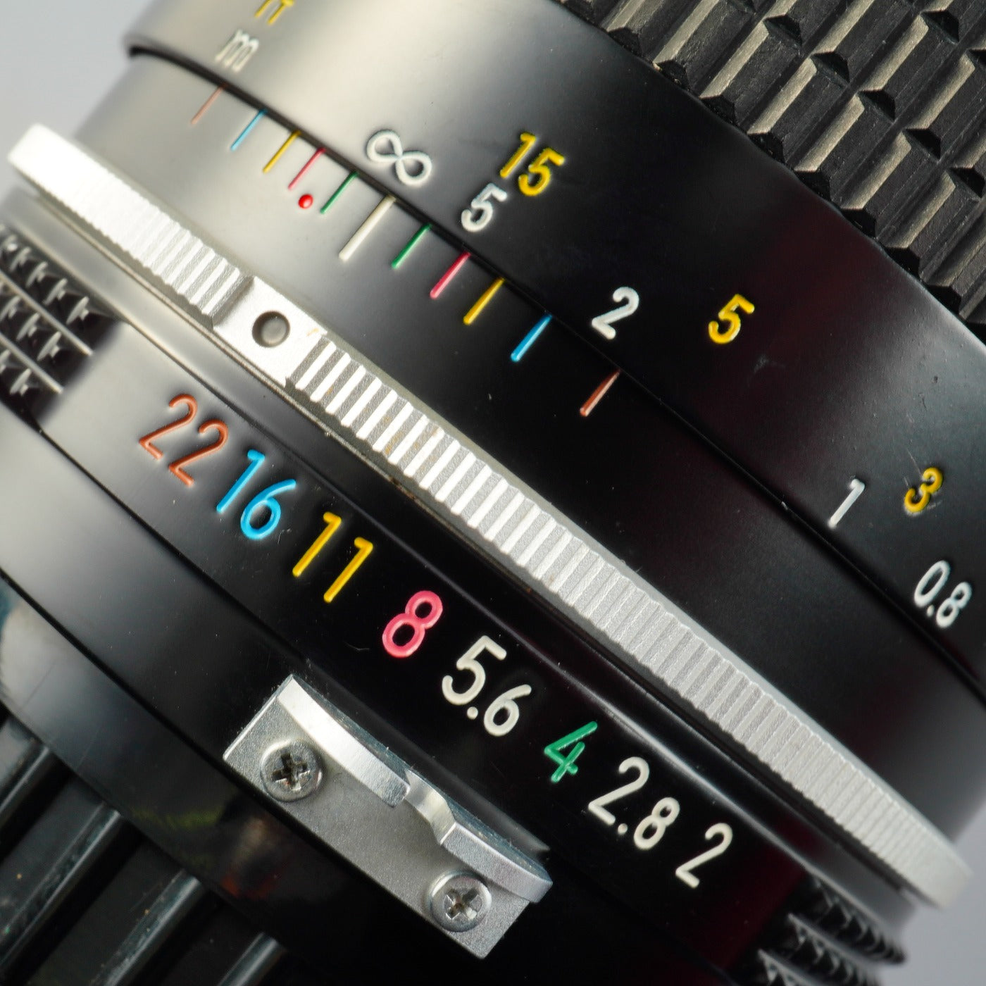 Nikon 非Ai Nikkor 35mm F/2 単焦点レンズ