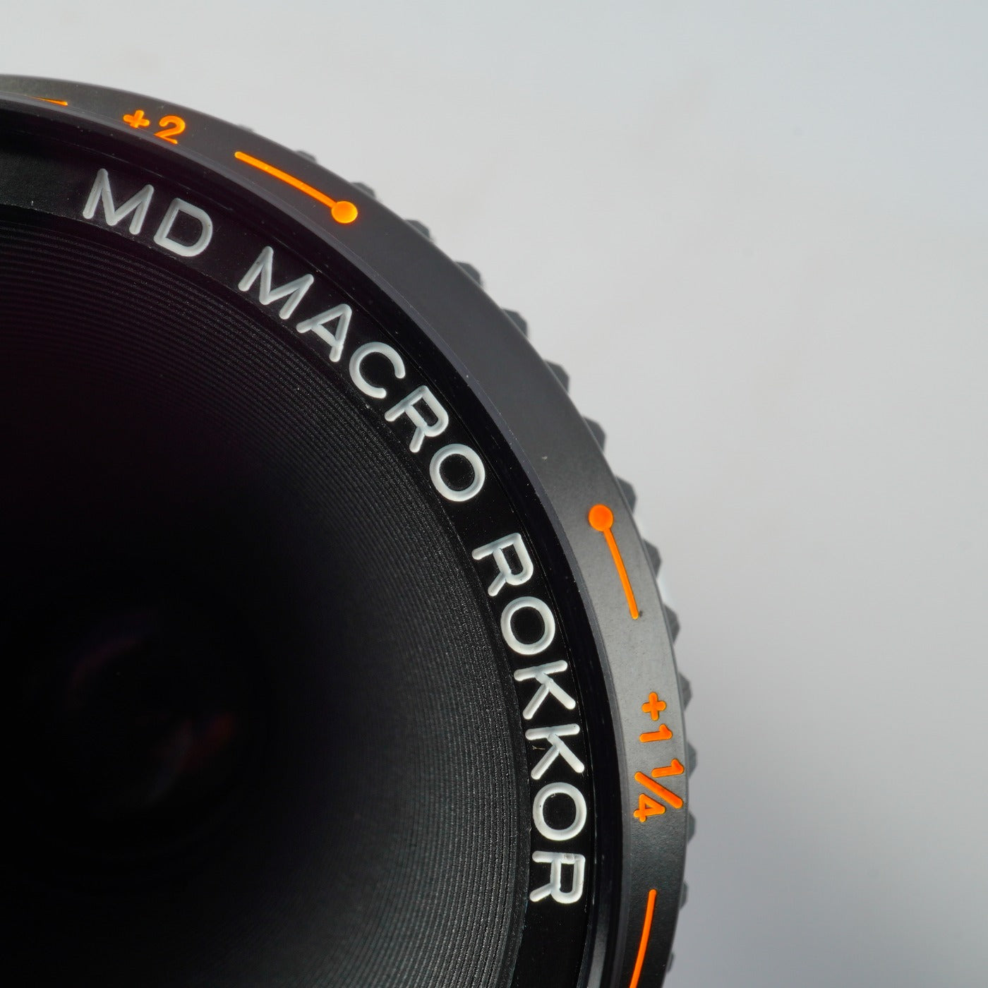 MINOLTA MD MACRO ROKKOR 50mm F/3.5 + 1:2-1:2 Extension Tube 単焦点レンズ