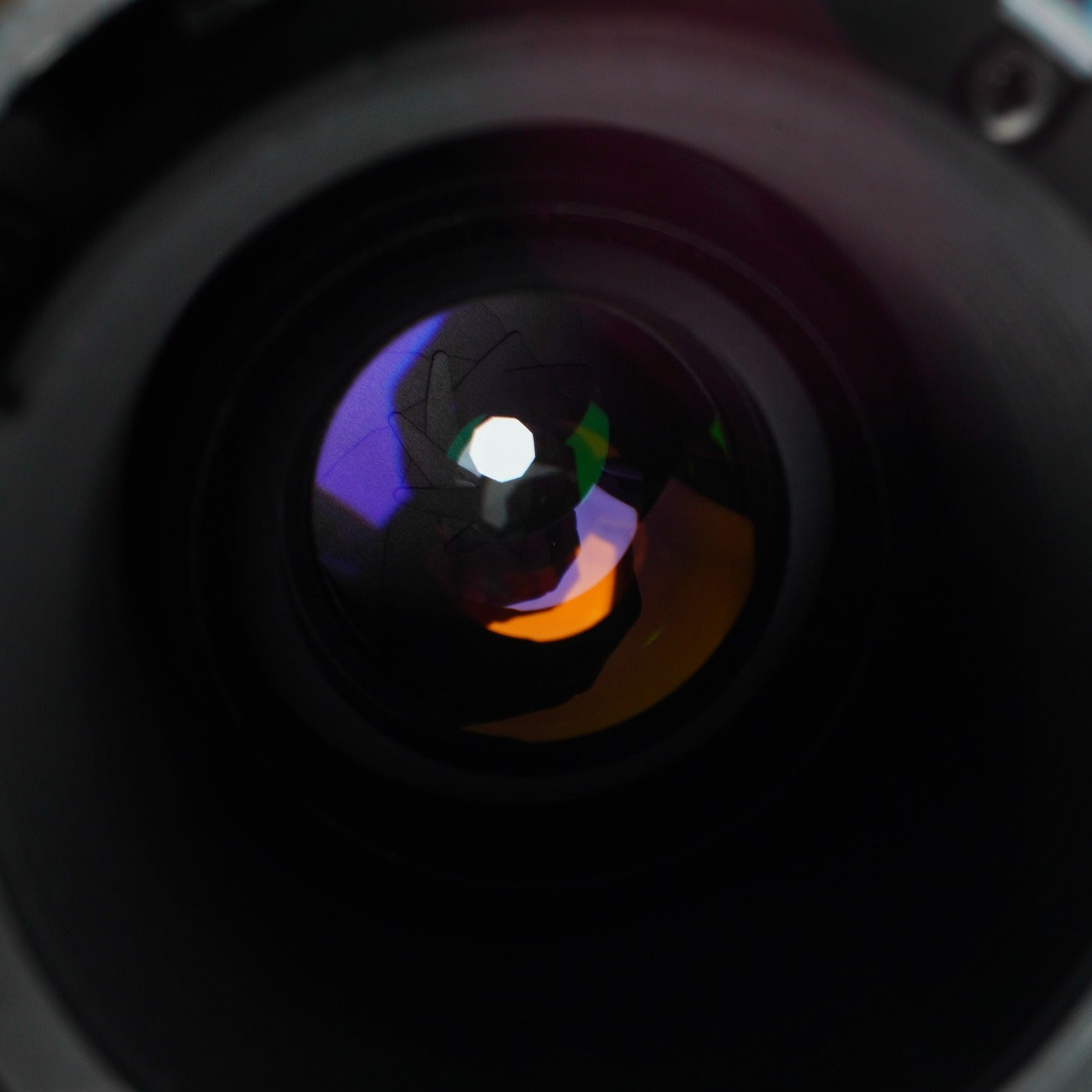 Nikon AF NIKKOR 70-300mm F/4-5.6 D ED ズームレンズ