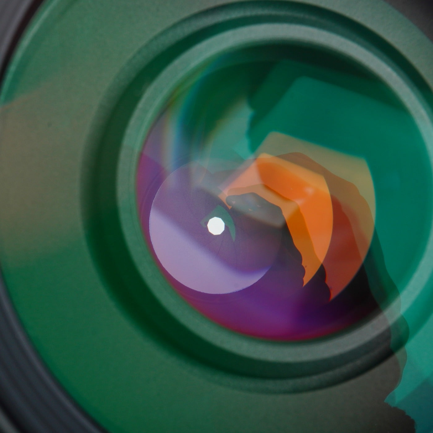 Nikon AF NIKKOR 70-300mm F/4-5.6 D ED ズームレンズ