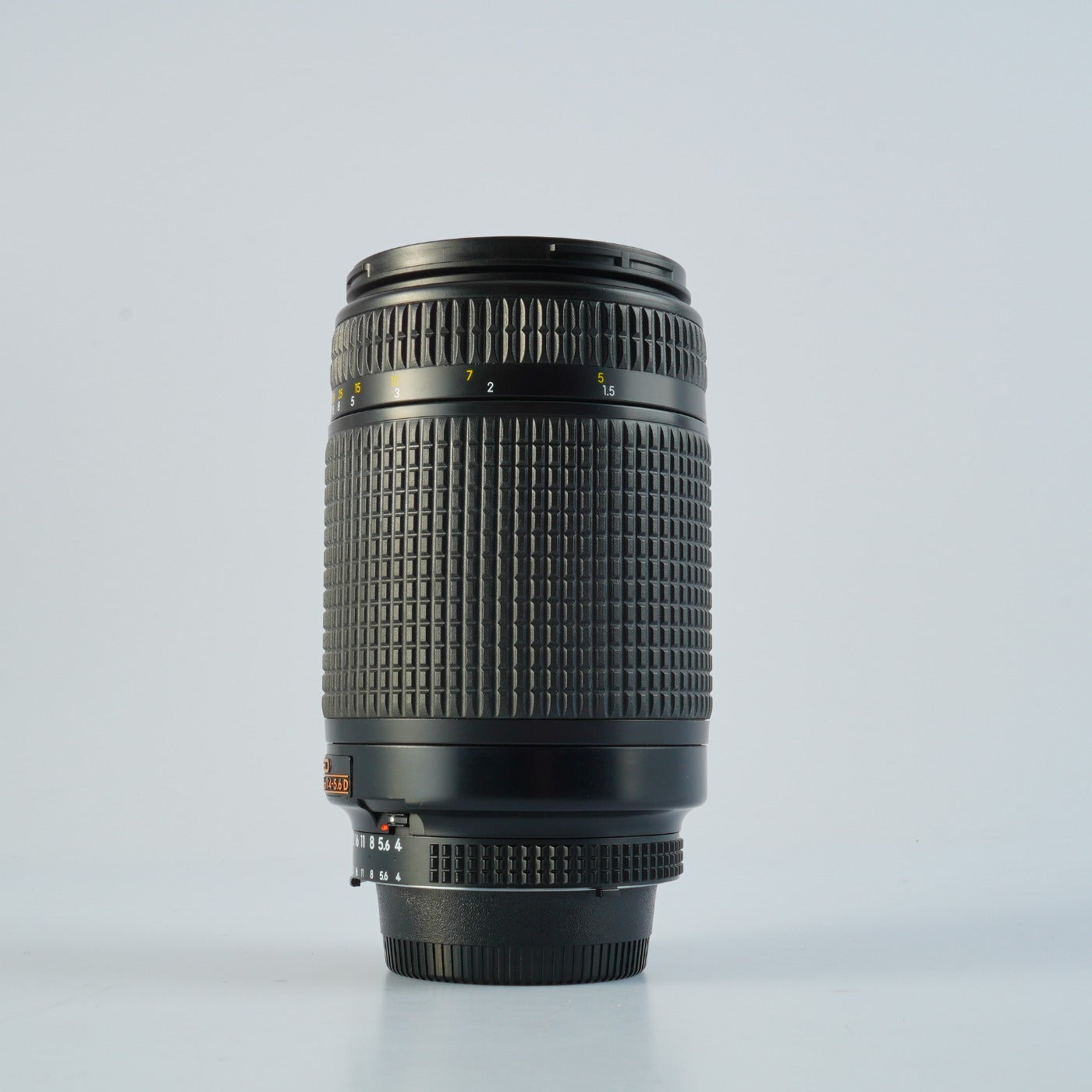 Nikon AF NIKKOR 70-300mm F/4-5.6 D ED ズームレンズ