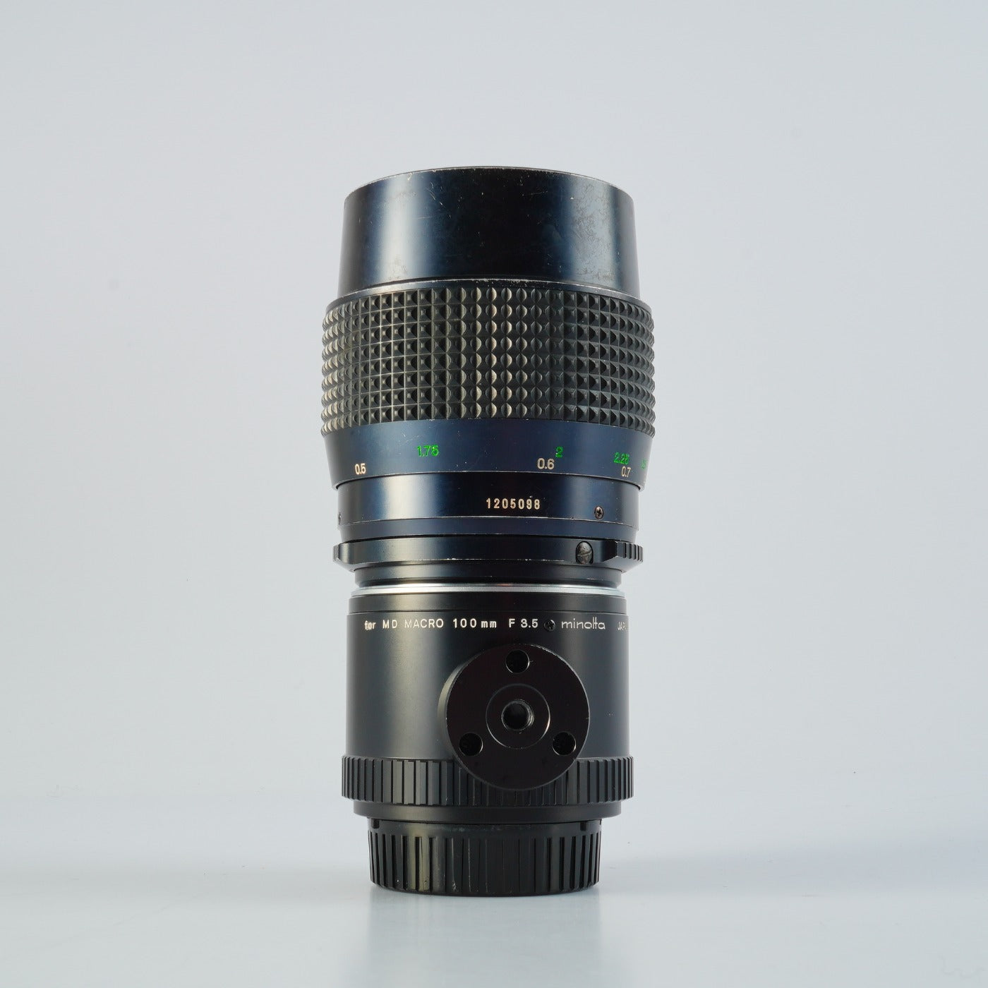 MINOLTA MD MACRO ROKKOR 100mm F/3.5 + 1:2-1:1 Extension Tube 単焦点レンズ