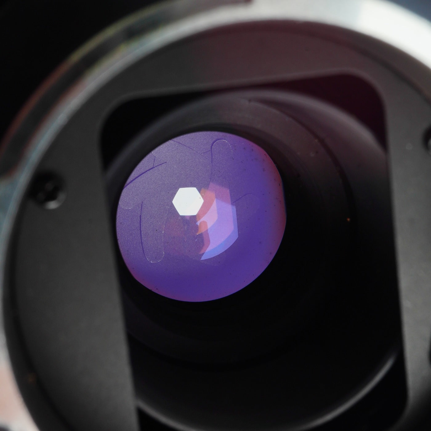 MINOLTA MD MACRO ROKKOR 100mm F/3.5 + 1:2-1:1 Extension Tube 単焦点レンズ