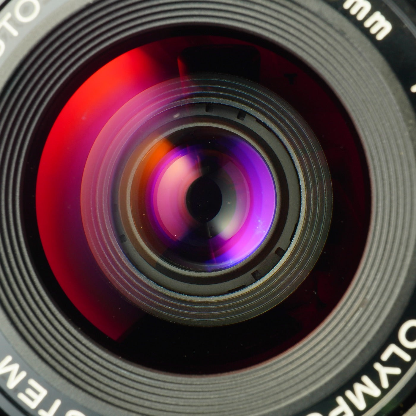 OLYMPUS OM-SYSTEM S ZUIKO AUTO-ZOOM 35-70mm F/3.5-4.5 ズームレンズ